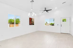 32112 N Palo Verde St, Wittmann, AZ 85361 - Photo 7