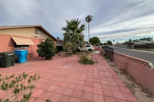 3053 N 53rd Dr, Phoenix, AZ 85031 - Photo 5