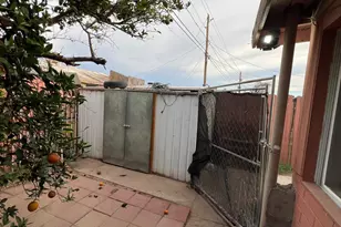 3053 N 53rd Dr, Phoenix, AZ 85031 - Photo 27