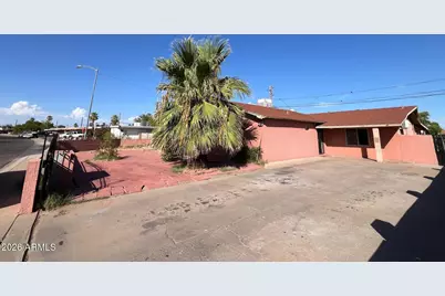 3053 N 53rd Drive, Phoenix, AZ 85031 - Photo 1
