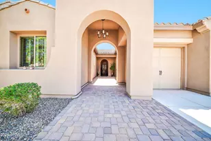 19407 W Medlock Dr, Litchfield Park, AZ 85340 - Photo 9