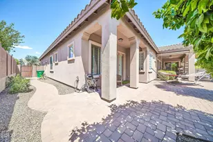 19407 W Medlock Dr, Litchfield Park, AZ 85340 - Photo 49