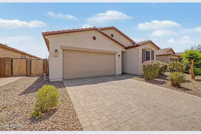10817 W Hadley Street, Avondale, AZ 85323 - Photo 5