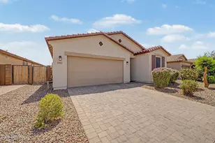 10817 W Hadley St, Avondale, AZ 85323 - Photo 5