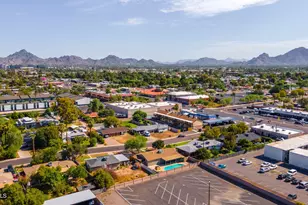2319 E Earll Dr, Phoenix, AZ 85016 - Photo 31