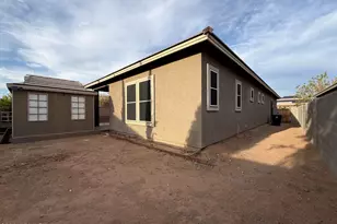 13706 N 144th Dr, Surprise, AZ 85379 - Photo 31