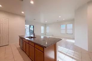 13706 N 144th Dr, Surprise, AZ 85379 - Photo 11
