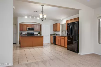 21603 N Dietz Drive, Maricopa, AZ 85138 - Photo 17