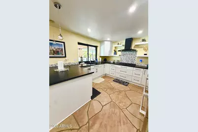 15217 N Hana Maui Drive, Phoenix, AZ 85022 - Photo 9