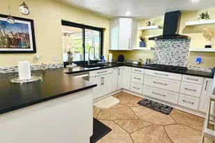 15217 N Hana Maui Dr, Phoenix, AZ 85022 - Photo 9