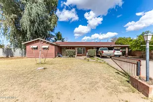 2250 W Augusta Ave, Phoenix, AZ 85021 - Photo 1