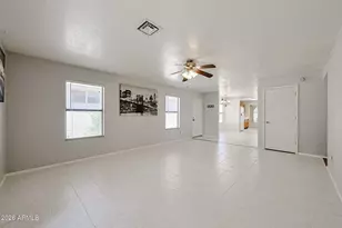 18358 N 88th Ave, Peoria, AZ 85382 - Photo 3