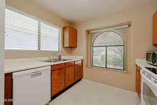 18358 N 88th Ave, Peoria, AZ 85382 - Photo 11