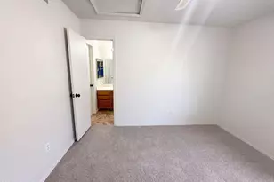 10020 W Montecito Ave, Phoenix, AZ 85037 - Photo 21