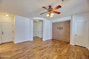 2340 W Dusty Wren Dr, Phoenix, AZ 85085 - Photo 3