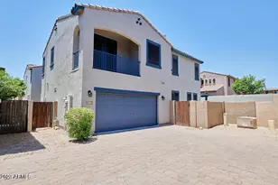 2340 W Dusty Wren Dr, Phoenix, AZ 85085 - Photo 1