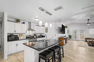 1048 W Heather Dr, Mesa, AZ 85201 - Photo 9