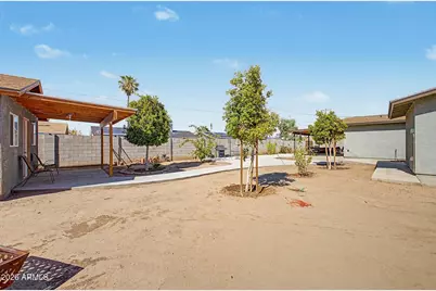 1048 W Heather Drive, Mesa, AZ 85201 - Photo 23