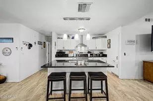 1048 W Heather Dr, Mesa, AZ 85201 - Photo 9