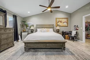 1048 W Heather Dr, Mesa, AZ 85201 - Photo 13