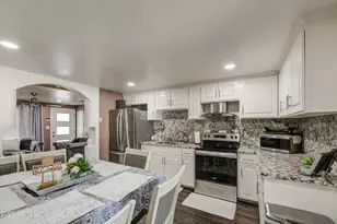 7004 W Coronado Rd, Phoenix, AZ 85035 - Photo 11