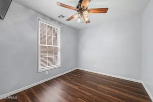 5626 S 21st Pl, Phoenix, AZ 85040 - Photo 13