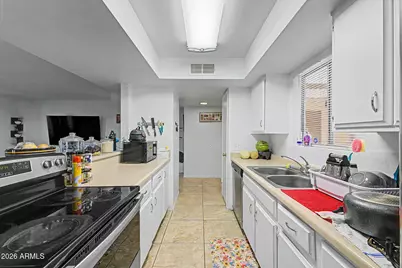 8847 N 8th Street #101, Phoenix, AZ 85020 - Photo 11