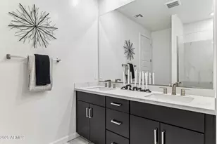 9829 S 12th St, Phoenix, AZ 85042 - Photo 13
