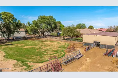 6322 N 171st Lane, Waddell, AZ 85355 - Photo 65
