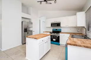 14955 W Acapulco Ln, Surprise, AZ 85379 - Photo 9