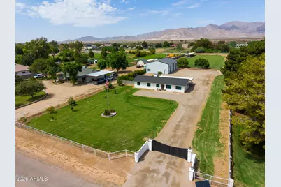 7350 N 185th Avenue, Waddell, AZ 85355 - Photo 1
