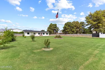 7350 N 185th Avenue, Waddell, AZ 85355 - Photo 5