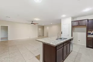 15869 W Mauna Loa Ln, Surprise, AZ 85379 - Photo 17