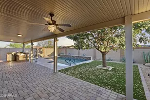 15869 W Mauna Loa Ln, Surprise, AZ 85379 - Photo 43