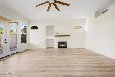 191 N Acacia Drive, Gilbert, AZ 85233 - Photo 11