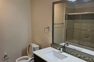 7981 E Wilshire Dr, Scottsdale, AZ 85257 - Photo 9
