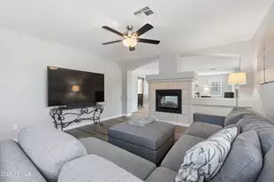 2003 E Mariposa Grande Ave, Phoenix, AZ 85024 - Photo 27