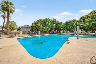 1307 N 44th St, Phoenix, AZ 85008 - Photo 29