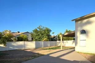 19802 N 48th Dr, Glendale, AZ 85308 - Photo 3