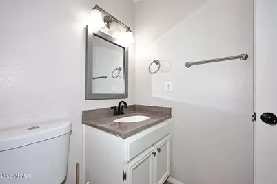 812 E Eugie Avenue, Phoenix, AZ 85022 - Photo 23