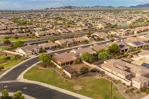 18131 W Redwood Ln, Goodyear, AZ 85338 - Photo 15