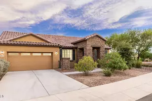 18131 W Redwood Ln, Goodyear, AZ 85338 - Photo 3