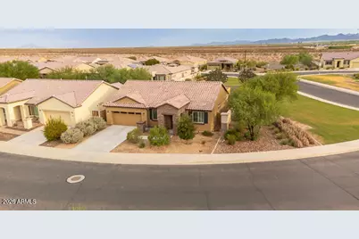 18131 W Redwood Lane, Goodyear, AZ 85338 - Photo 1