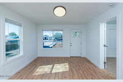 3031 W Cypress Street, Phoenix, AZ 85009 - Photo 11