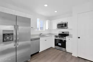 4037 S 12th St, Phoenix, AZ 85040 - Photo 21