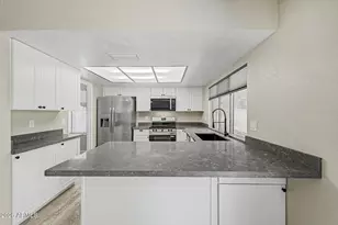 5527 W Cortez St, Glendale, AZ 85304 - Photo 9