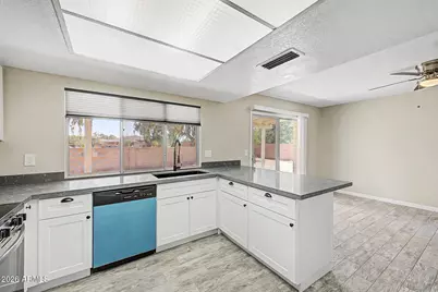 5527 W Cortez Street, Glendale, AZ 85304 - Photo 7