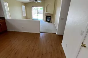 29429 N Blackfoot Daisy Dr, San Tan Valley, AZ 85143 - Photo 3