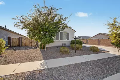 5060 N 84th Drive, Glendale, AZ 85305 - Photo 3