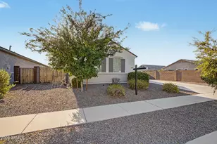 5060 N 84th Dr, Glendale, AZ 85305 - Photo 3
